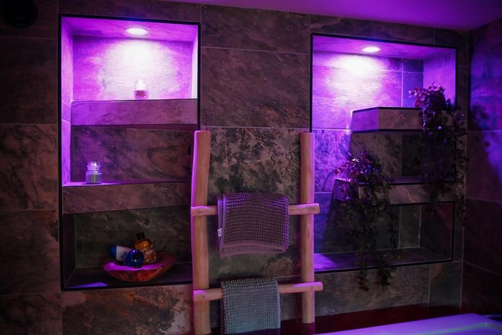Appartement Nuit De La Sagesse "Jacuzzi Terrasse Et Parking Prive" à Rouen Extérieur photo