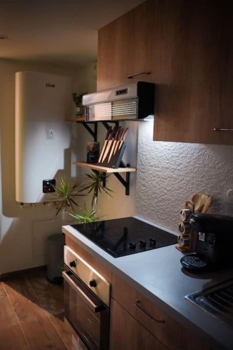 Appartement Nuit De La Sagesse "Jacuzzi Terrasse Et Parking Prive" à Rouen Extérieur photo