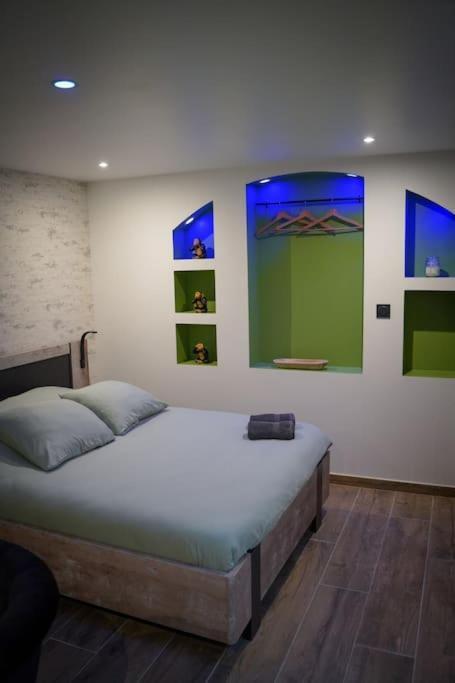 Appartement Nuit De La Sagesse "Jacuzzi Terrasse Et Parking Prive" à Rouen Extérieur photo