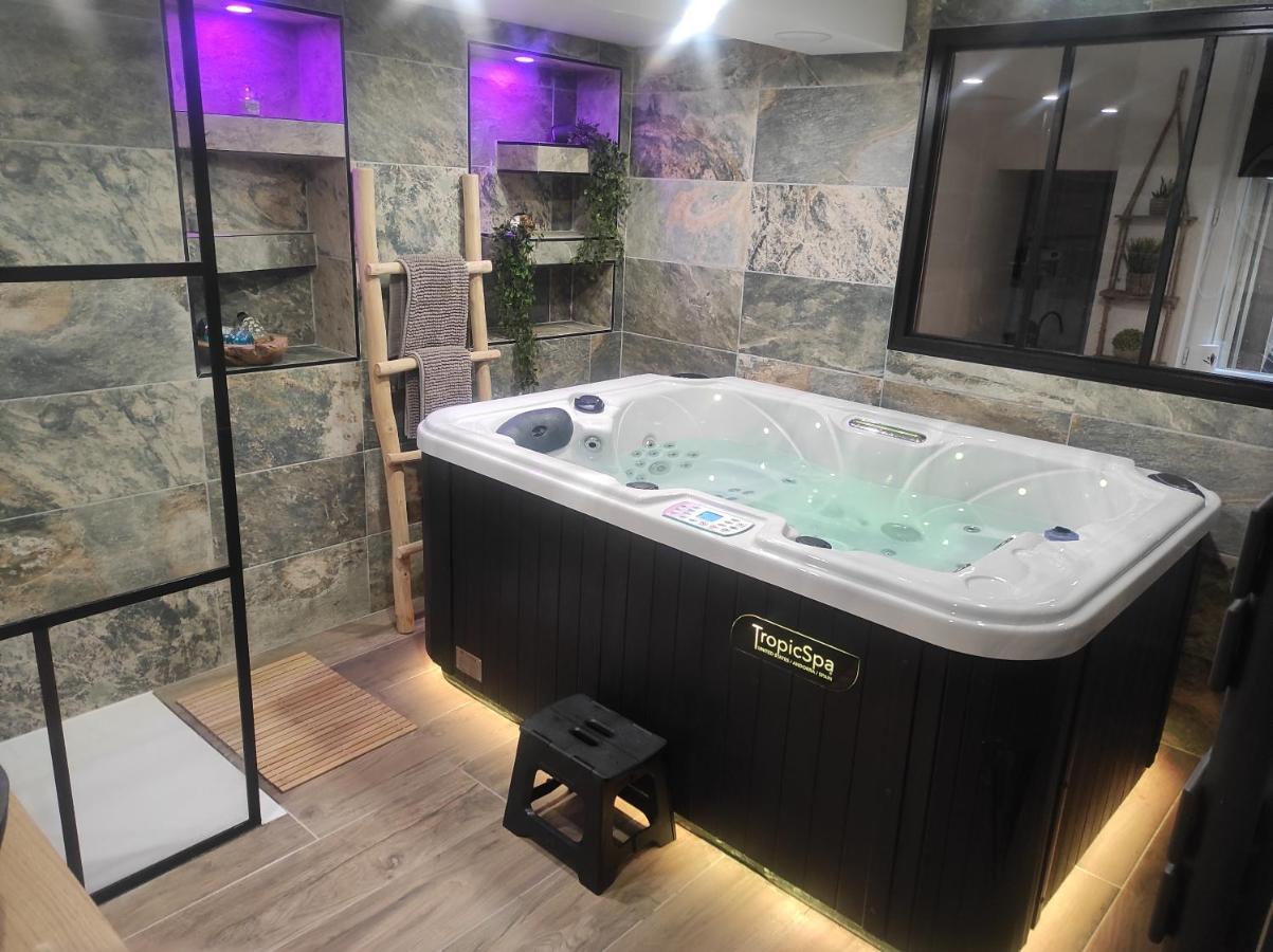 Appartement Nuit De La Sagesse "Jacuzzi Terrasse Et Parking Prive" à Rouen Extérieur photo
